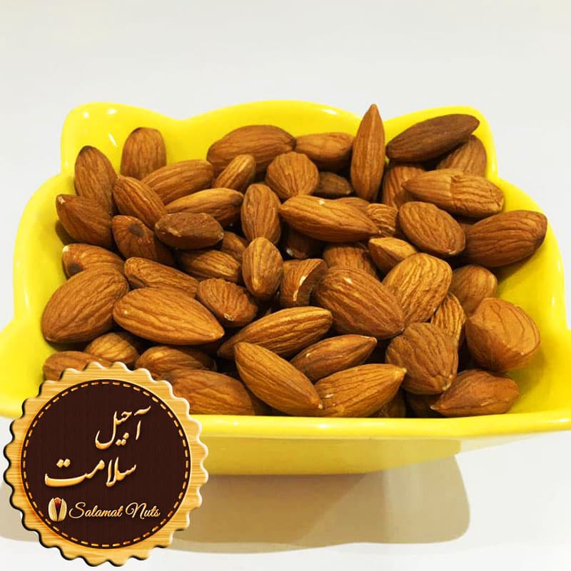 بادام درختی خام بادام درختی خام